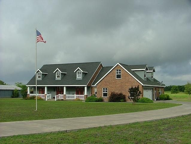 1st image of 1106 County Road 2154