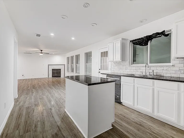 3107 Rendezvous Ct — Photo 13