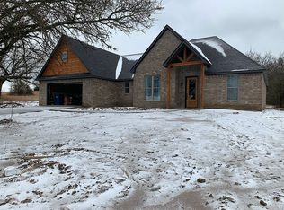 140 Parker Rd, Mead, OK 73449