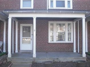 406 Oak Ter, Reading, PA 19611