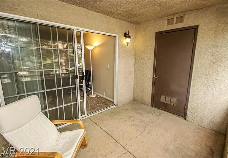 2200 S Fort Apache Rd #2048 — Photo 3