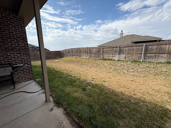 4th image of 1824 Lullwater Rd