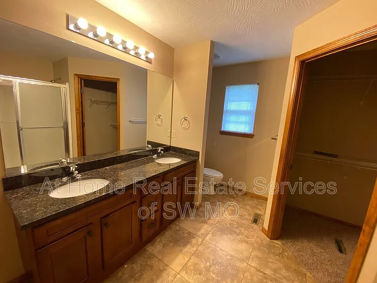 5221 E Blaine St — Photo 10