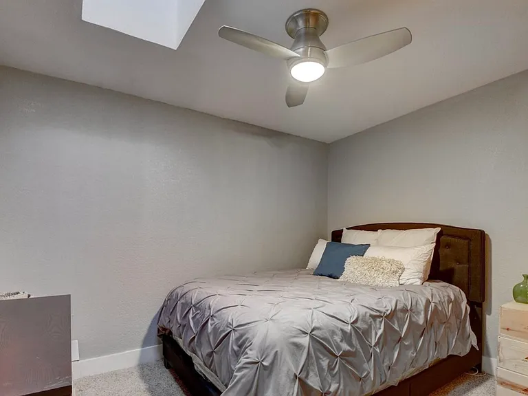 1421 Oneida St #14 — Photo 17
