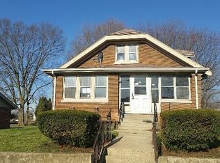 1253 Corbin St, Rockford, IL 61102