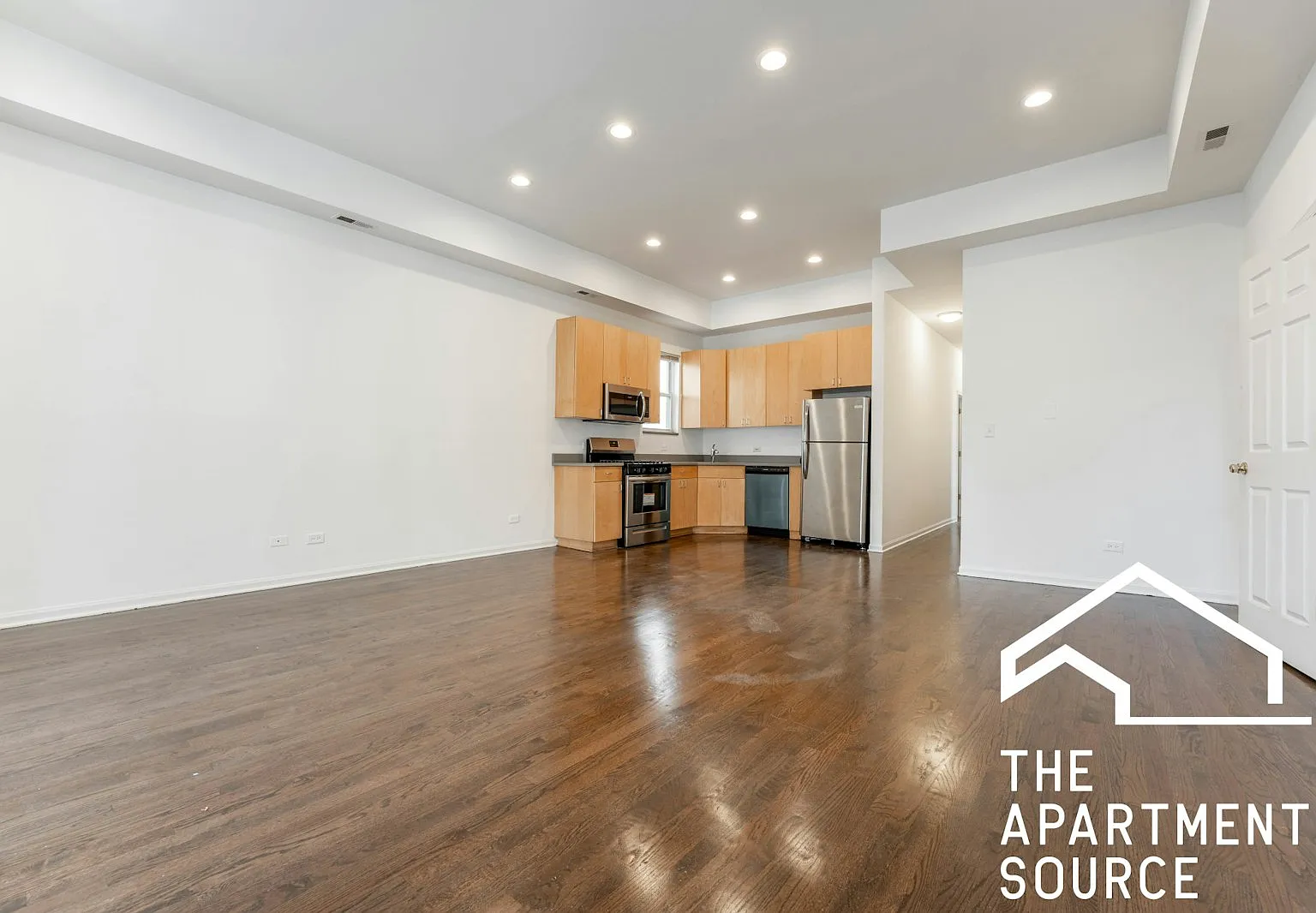 2112 North Campbell Avenue, Unit 1F — Photo 3