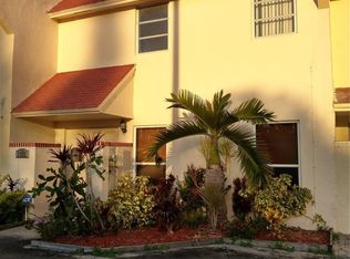 1379 Seaview Dr #1379, Pompano Beach, FL 33068
