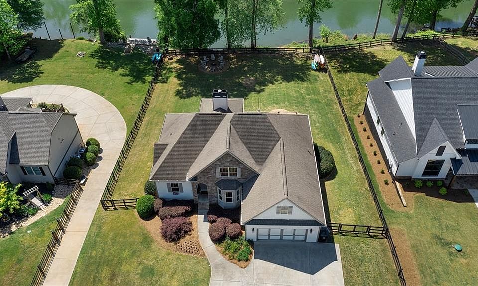 1st image of 25 Linda Rd