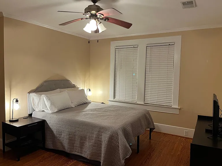3001 River Dr — Photo 10