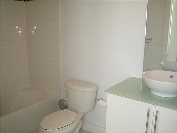 3rd image of 1791 NE Miami Gardens Dr #3