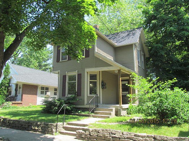 1st image of 742 Sinclair Ave NE #2