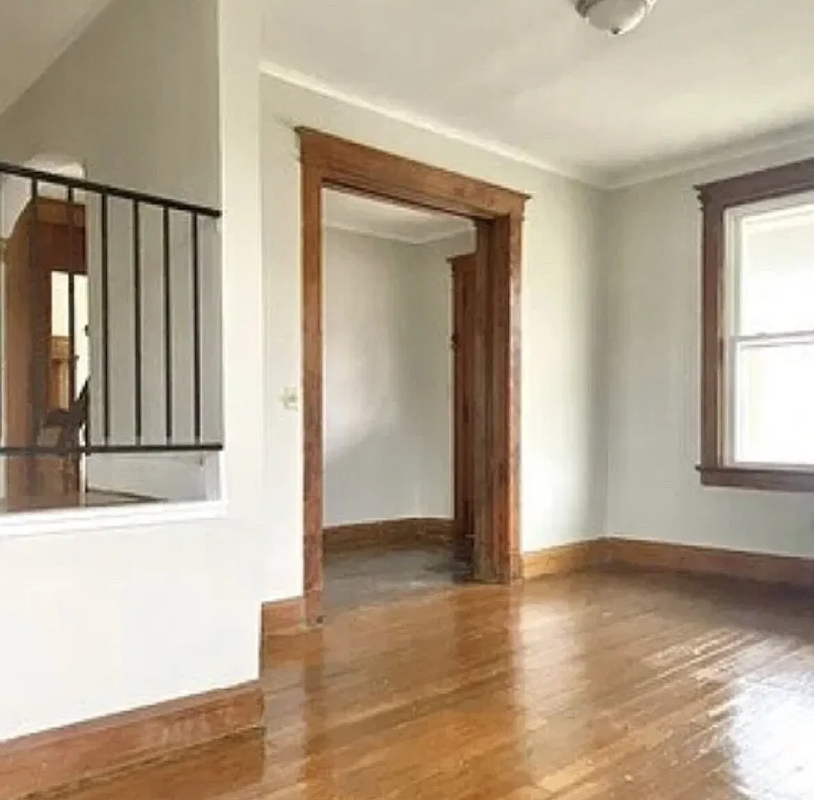 6 bed, 2.0 bath, 2125 sqft, $3,810 — Photo 1