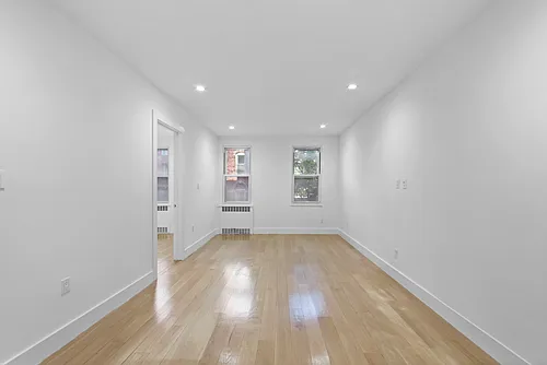 330 E 63rd St #3J Photo 1