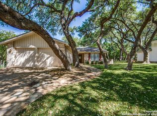 1715 Hounds Rise St, San Antonio, TX 78248