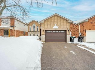 36 Leslie Ave, Barrie, ON L4N9N9