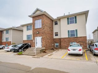 110 Cherry Ct APT 6, North Liberty, IA 52317