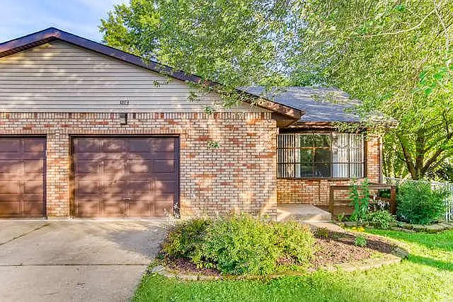 1283 Pappas Ct photo 1