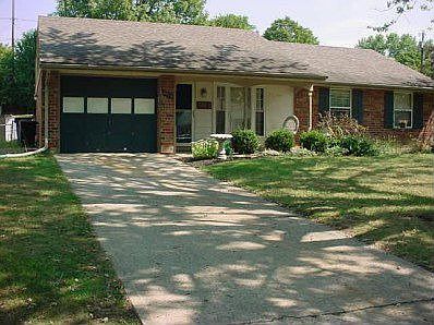 2nd image of 4372 Hillcrest Dr