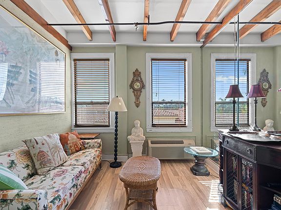 3rd image of 235 Sunrise Avenue #3009