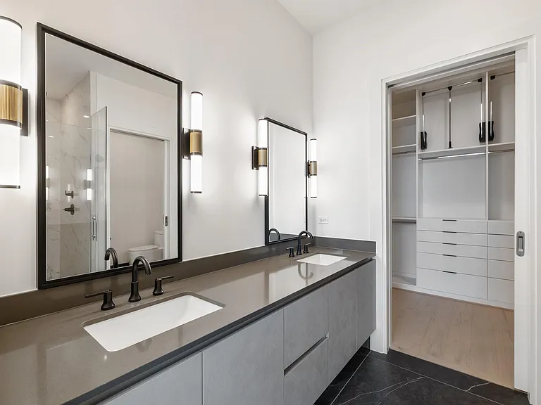 1711 Allen Pkwy #2202 — Photo 14