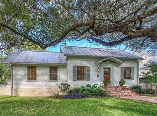 108 W Creek St, Fredericksburg, TX 78624