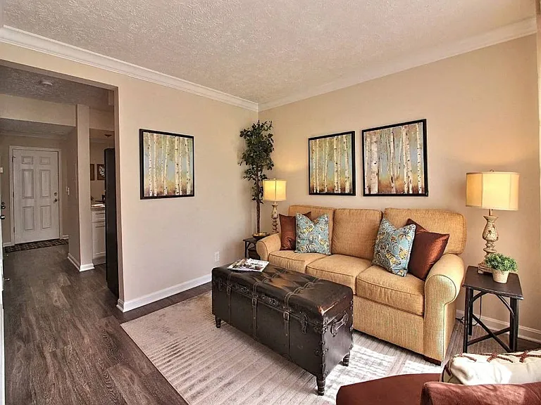 City Pointe — Photo 16