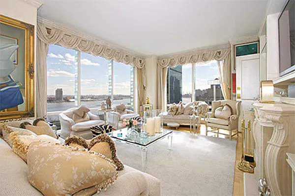 Sold by Trump International Realty | media 30