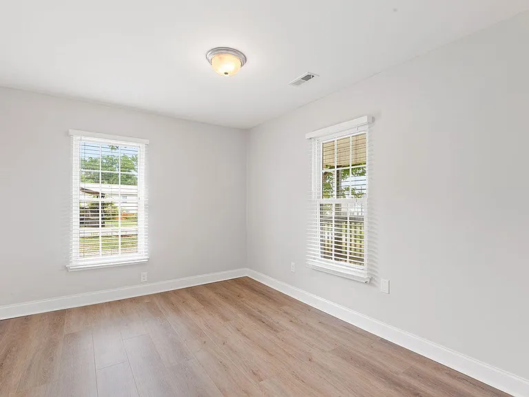 615 Old Rutherford Rd — Photo 18