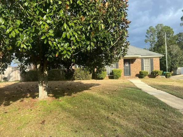 1506 Westwood Dr, Albany, GA 31721