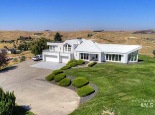 376 Knob Hill Ct, Eagle, ID 83616