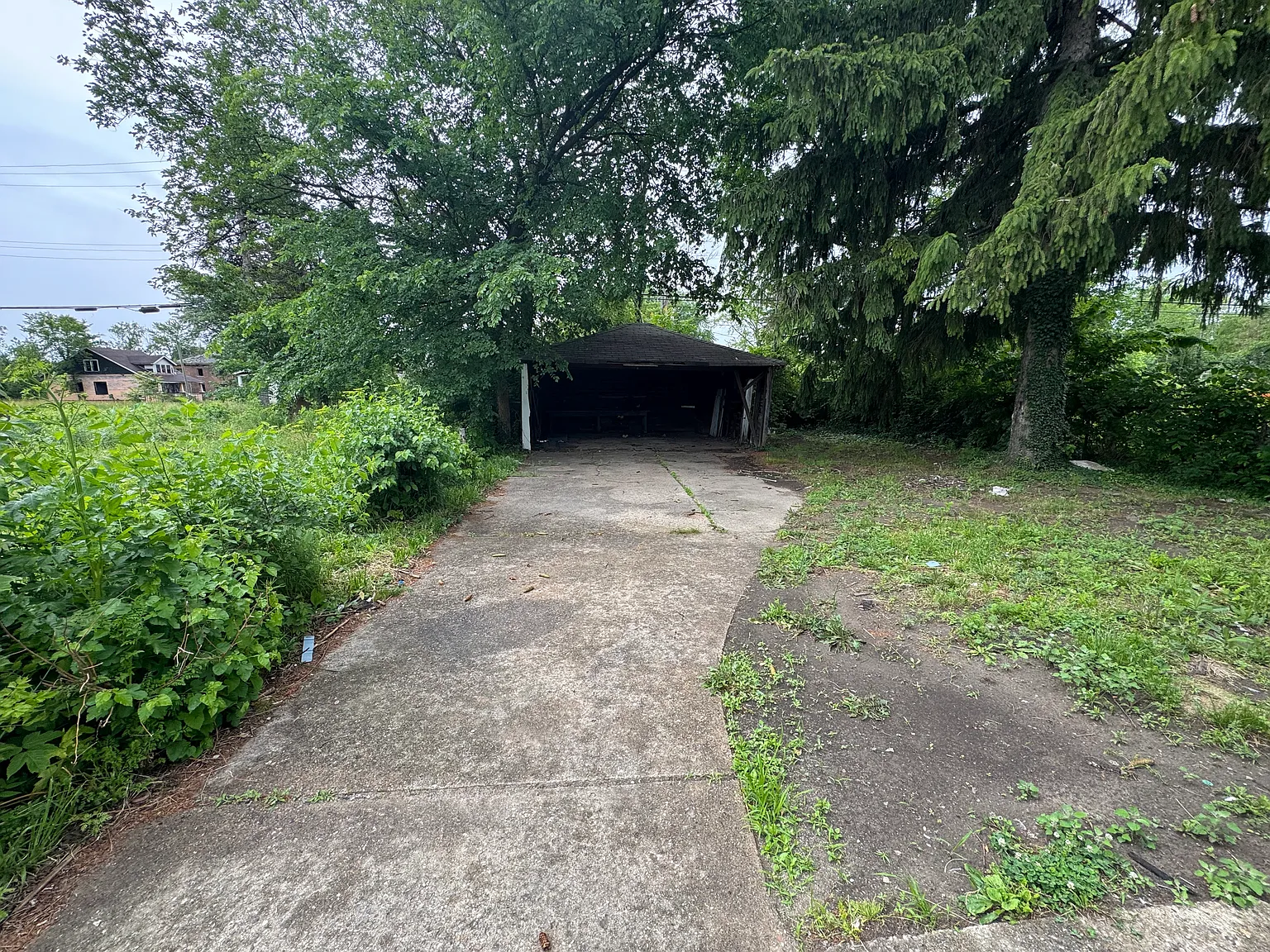 3 bed, 982 sqft, $945 — Photo 4