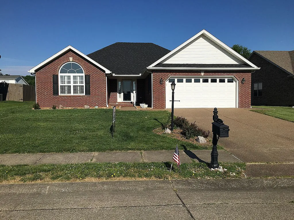 9008 Clear Creek Dr photo 1
