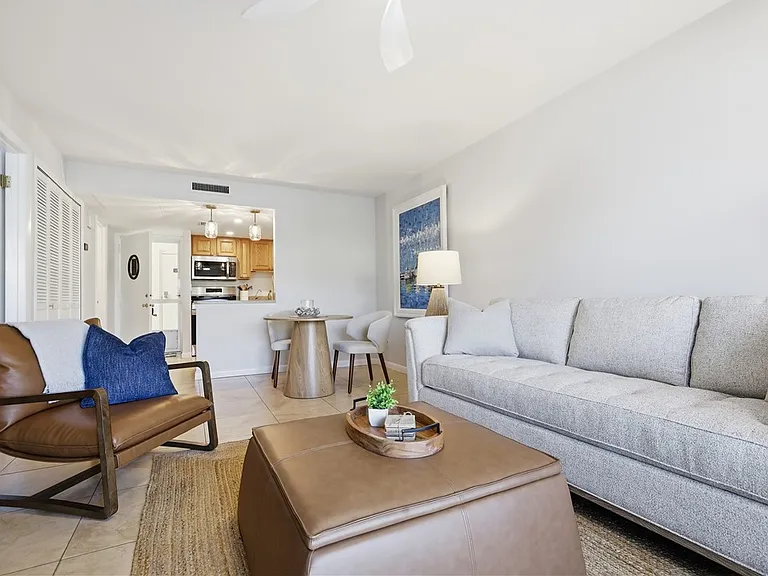 1830 Robalo Dr #B102 — Photo 4