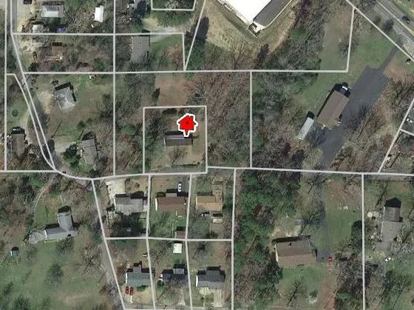 116 E Simpson St, Mount Ida, AR 71957