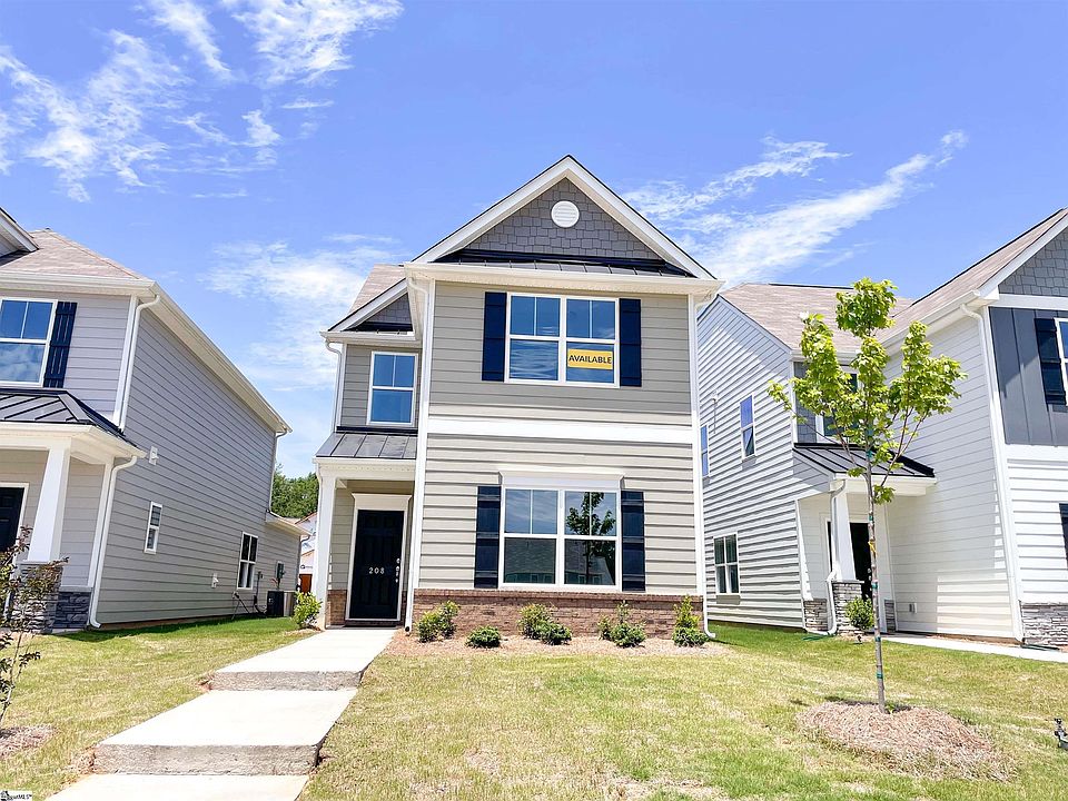 1st image of 208 Greenrich Dr
