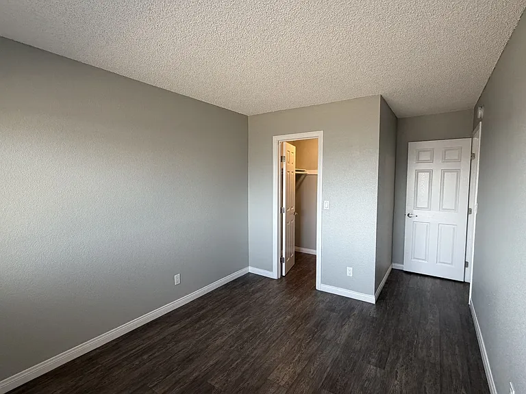 Tierra Palms Apartment Homes — Photo 121