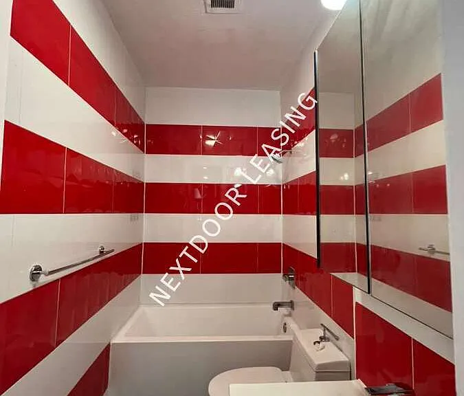 739 Garfield Ave #2AM — Photo 3