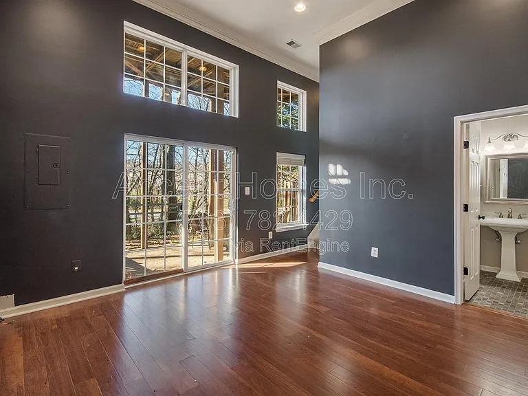 6450 Waterfield Rd — Photo 12