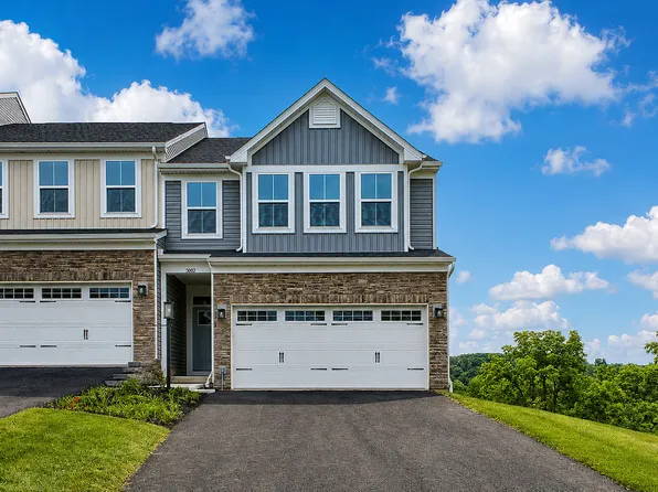 5002 Wellington Ct, Jeannette, PA 15644