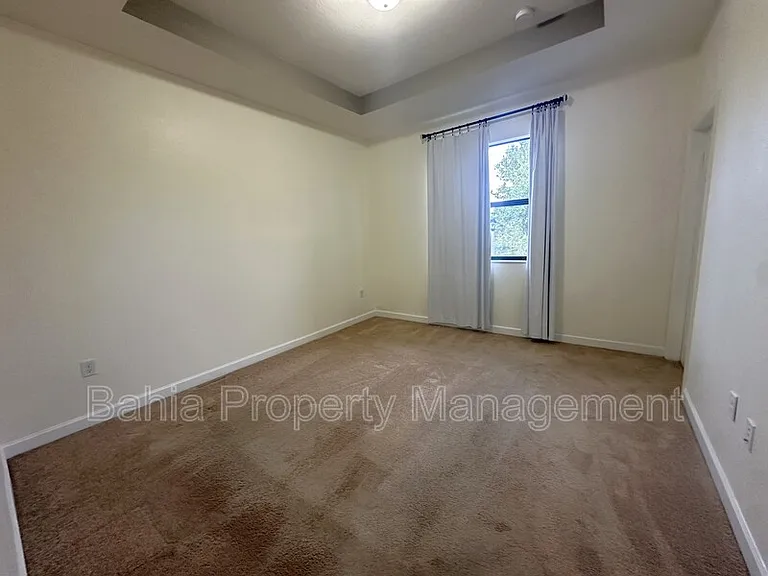 11544 SW 151st Ave — Photo 9