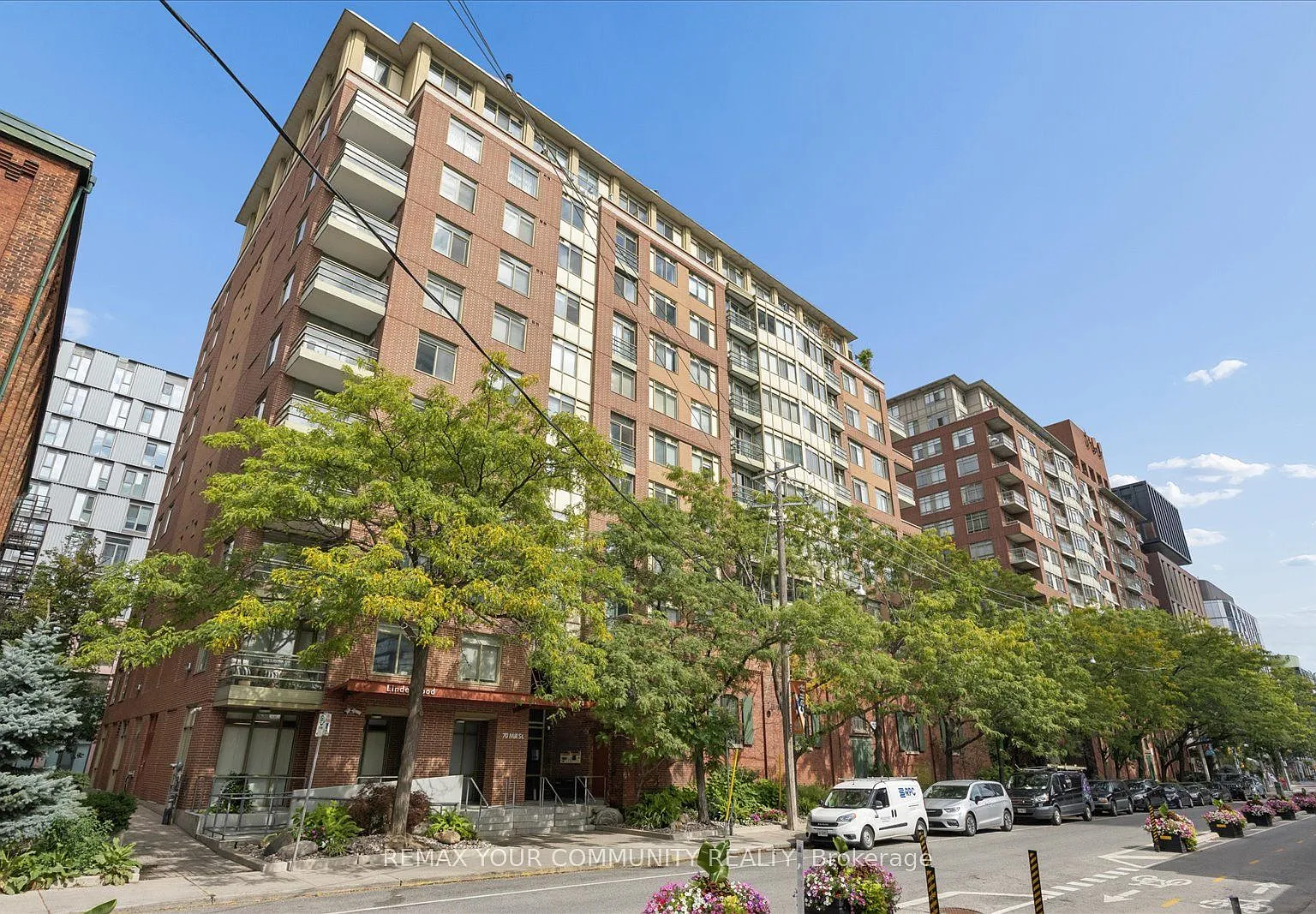 3 bed, $3,650 — Photo 2