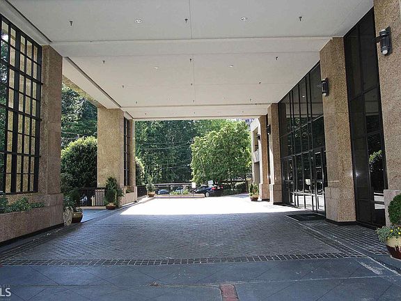 3rd image of 3481 Lakeside Dr NE APT 2703