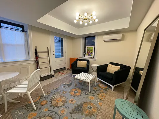 Rented by Compass | media 20