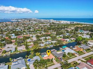 113 Holiday Ln, Cocoa Beach, FL 32931