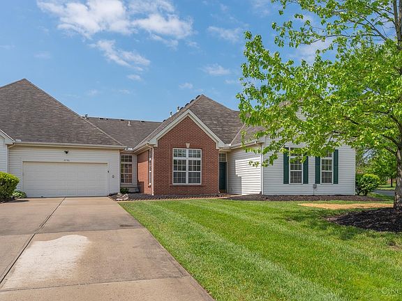 2nd image of 3796 Sandtrap Cir