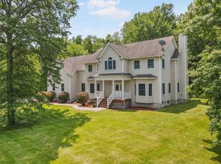 9 Trudy Dr, Campbell Hall, NY 10916