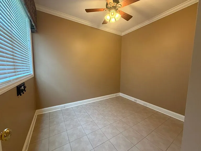 4601 Ivy Rose Dr — Photo 7