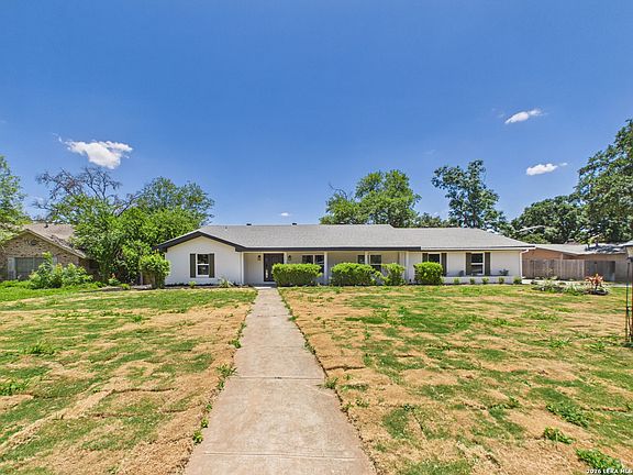 2nd image of 226 Gardenview