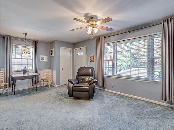 2nd image of 426 Taylor Ave