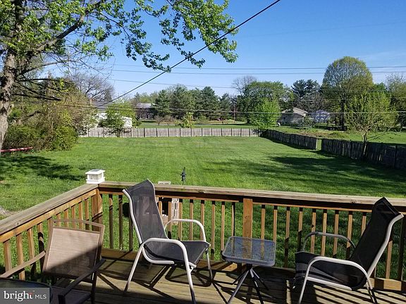 4th image of 1170 S Trooper Rd